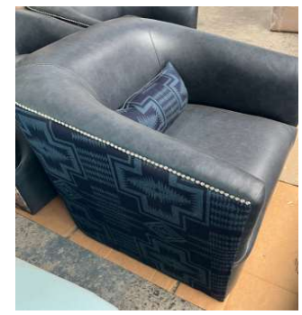 Barrel Chair (Customizable!)