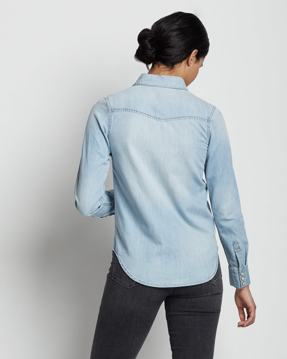 PC-WOMEN'S CHAMBRAY GAMBLER SHIRT-NEW