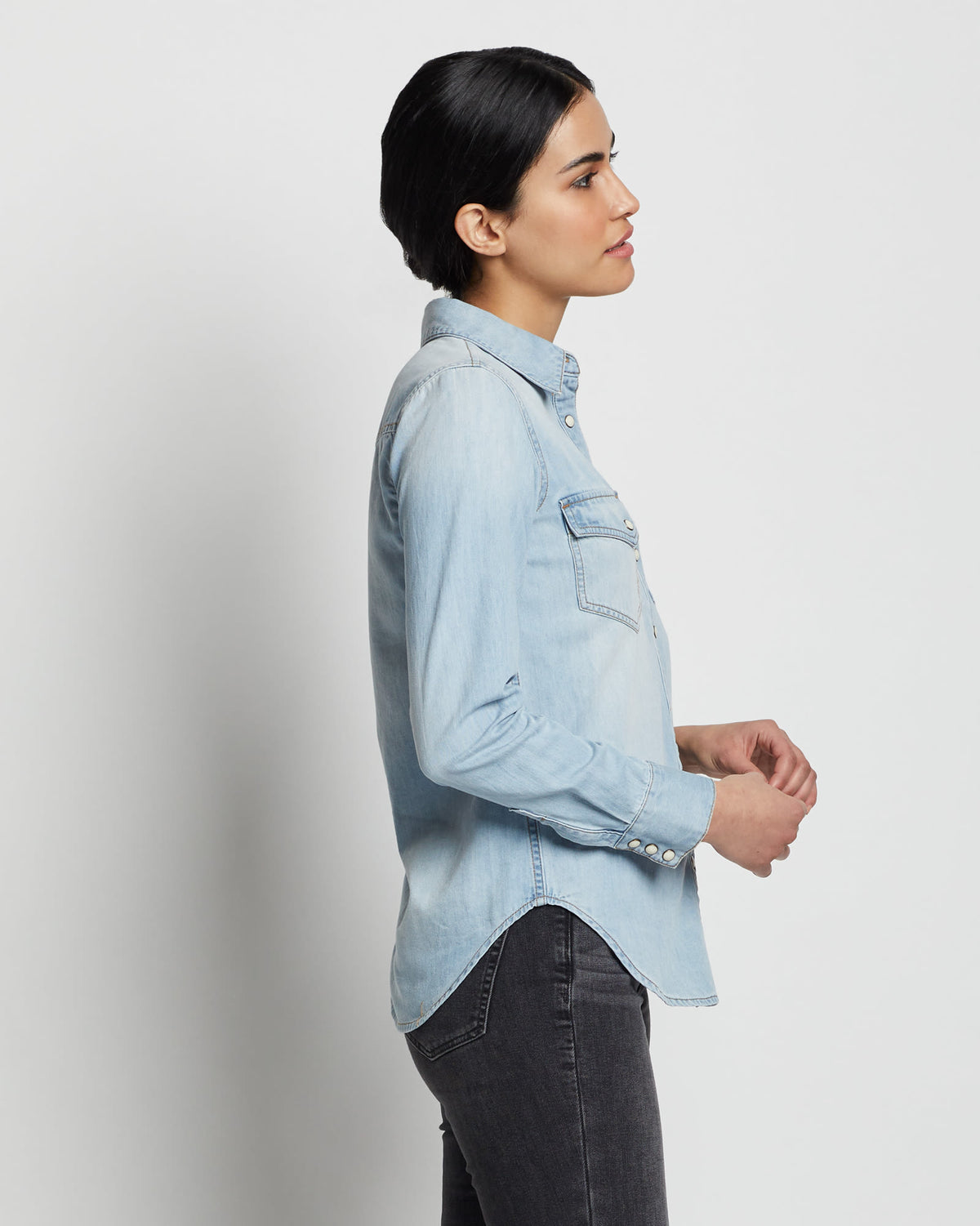 PC-WOMEN'S CHAMBRAY GAMBLER SHIRT-NEW