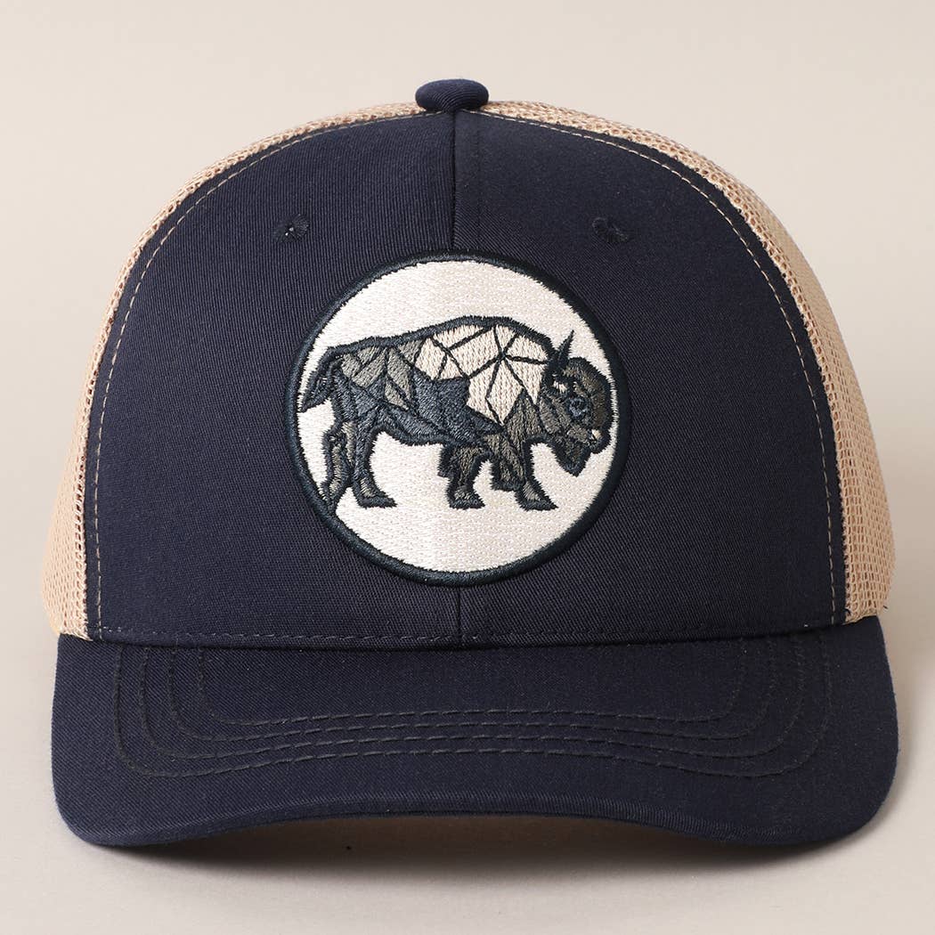 Men's Geometric Bull Patched Baseball Cap with Meshed Back