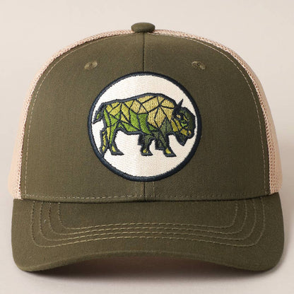 Men's Geometric Bull Patched Baseball Cap with Meshed Back