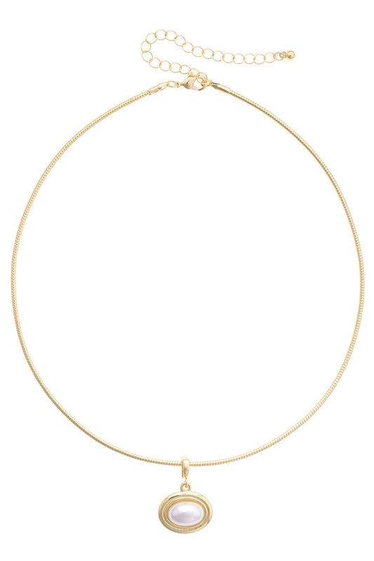 Pearl Cabachon Skinny Collar Necklace in Ivory