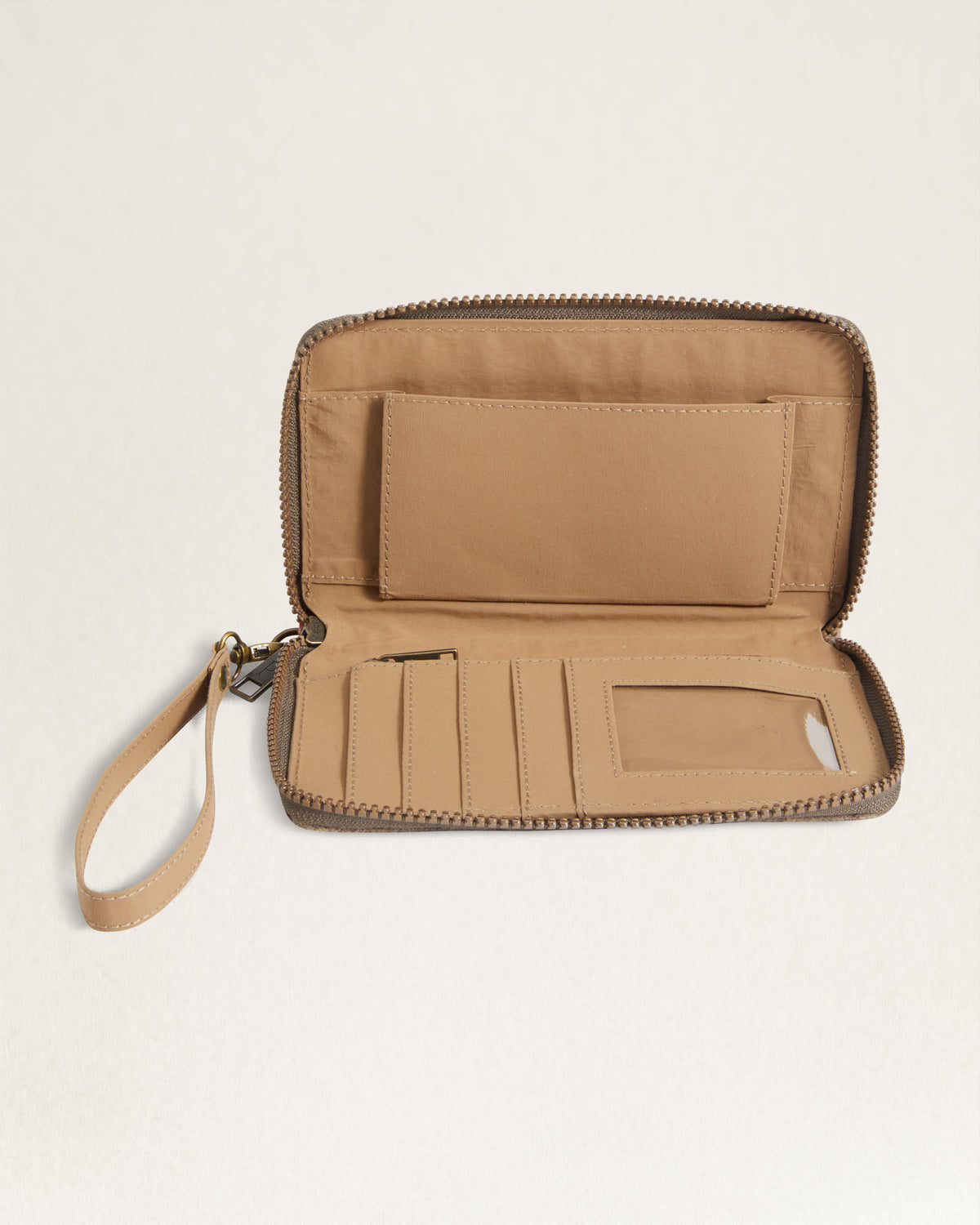 PC SMARTPHONE WALLET