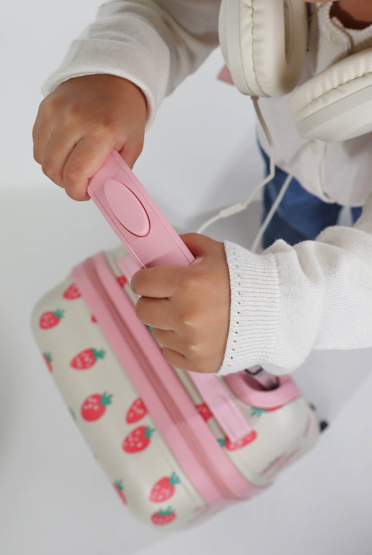 Itzy Explorer™ Suitcase