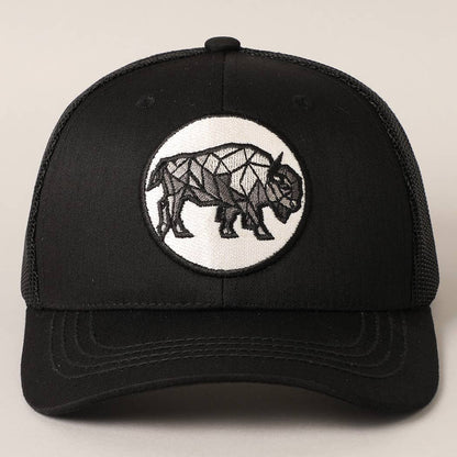 Men's Geometric Bull Patched Baseball Cap with Meshed Back