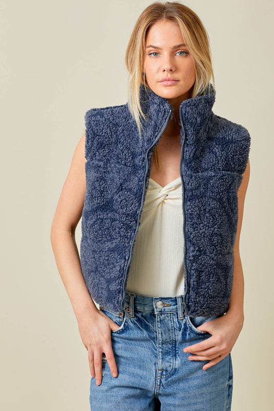 PAISLEY SHERPA PRINT VEST