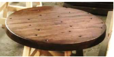 ROUND TABLE