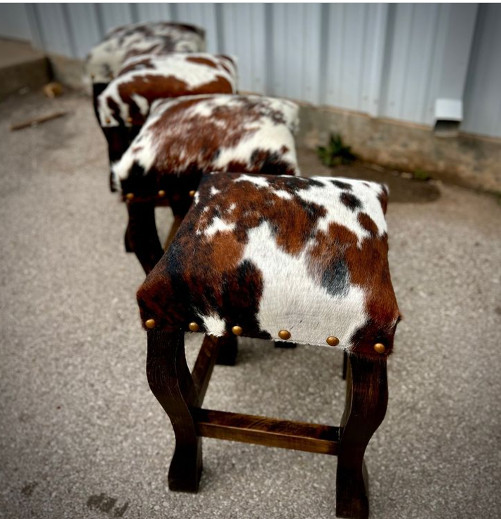 San Miguel Barstool W / Leather / Hide