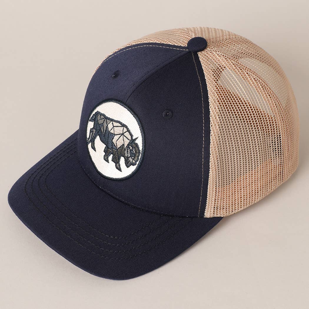 Men's Geometric Bull Patched Baseball Cap with Meshed Back
