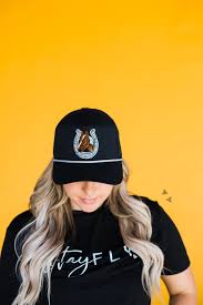 VINTAGE LID PONY UP HAT