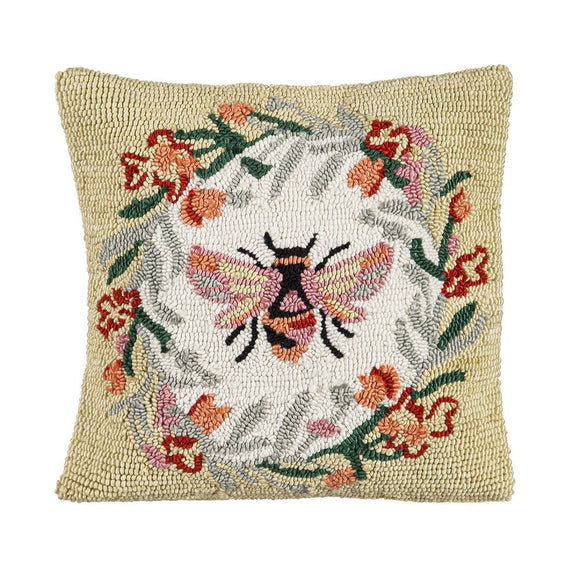 Bee Hooked Indoor/Outdoor Pillow 4P4990