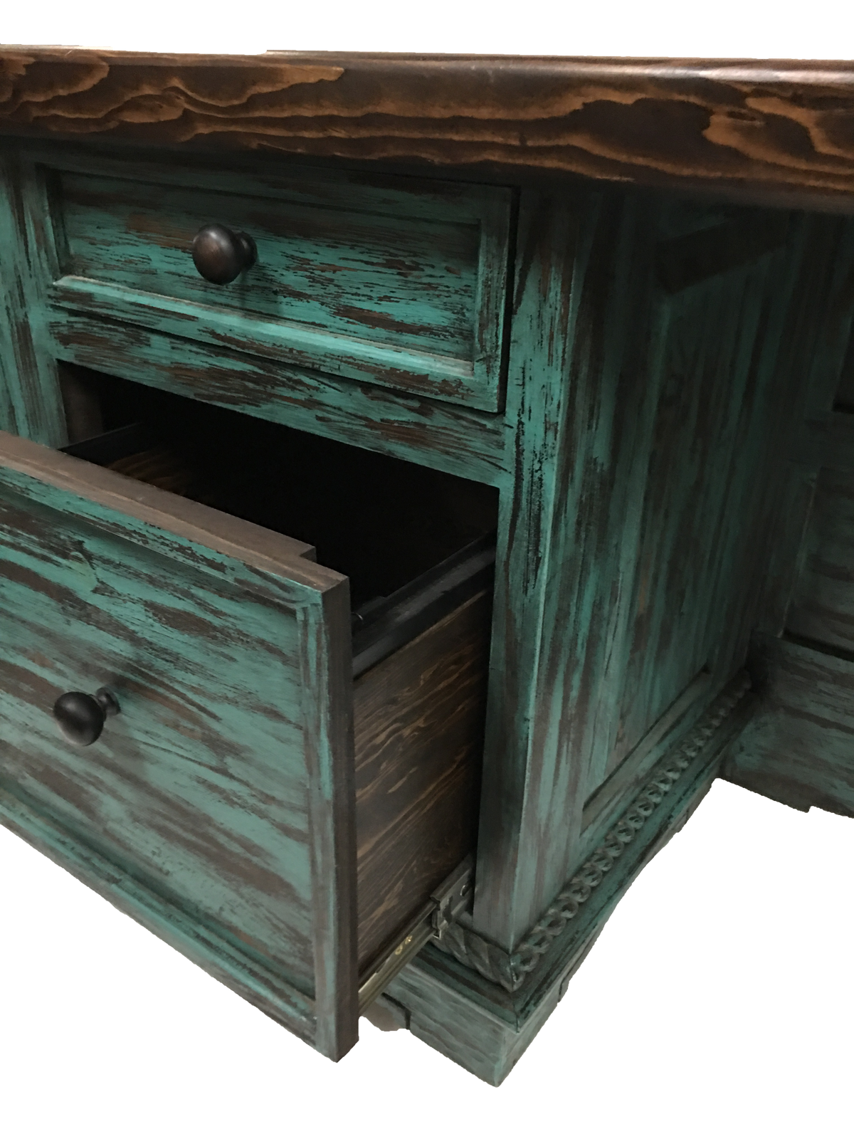 Felipe Desk