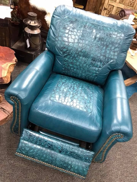 Carolina Push Back Recliner in Polo Club Caramel