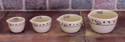 Set Of 4 Measuring Cups